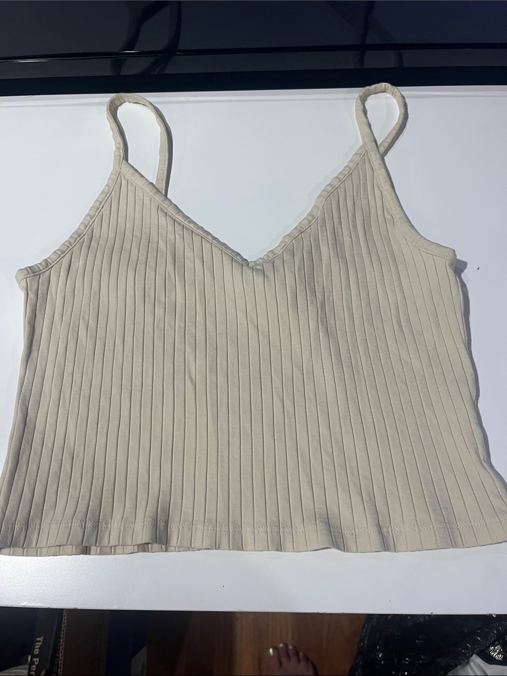 H&M Ribbed V-Neck Cropped Cami - Beige/Cream